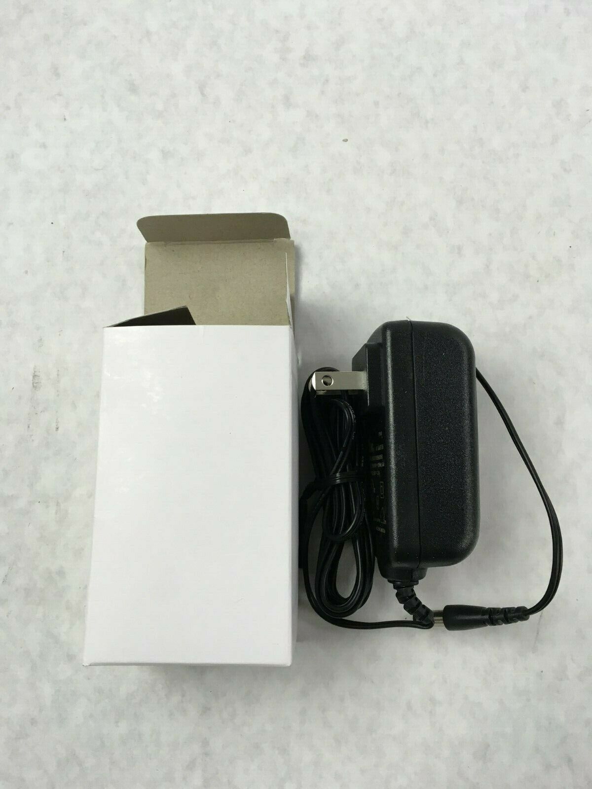 Symbol 50-1400-107 - 9V 2A Power Supply Barcode Scanner AC Adapter Type: AC/AC Ad