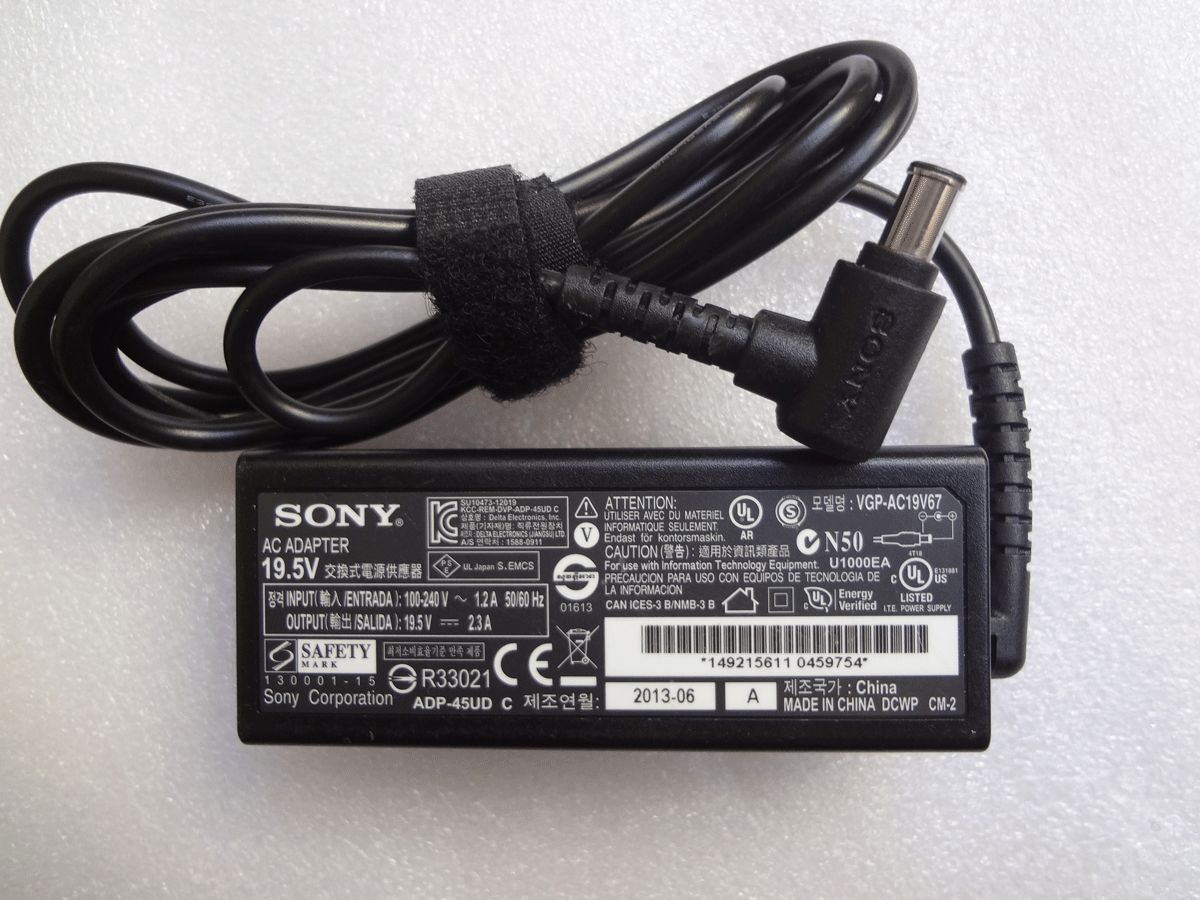 Original SONY ADP-45UD C 45W 19.5V 2.3A AC Adapter Charger