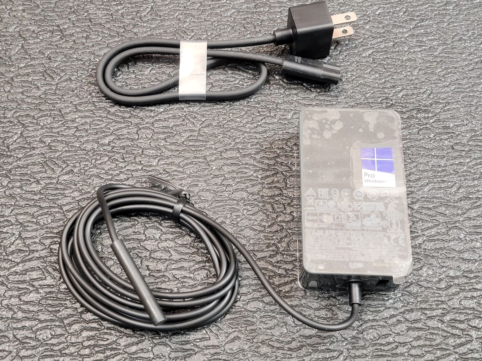 Microsoft Surface Pro Book Laptop 1 2 3 4 5 6 7 Ac Adapter Charger 1625 65W NEW - Click Image to Close